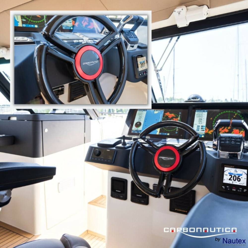 UN VOLANT CARBONE POUR VOTRE BATEAU MOTEUR